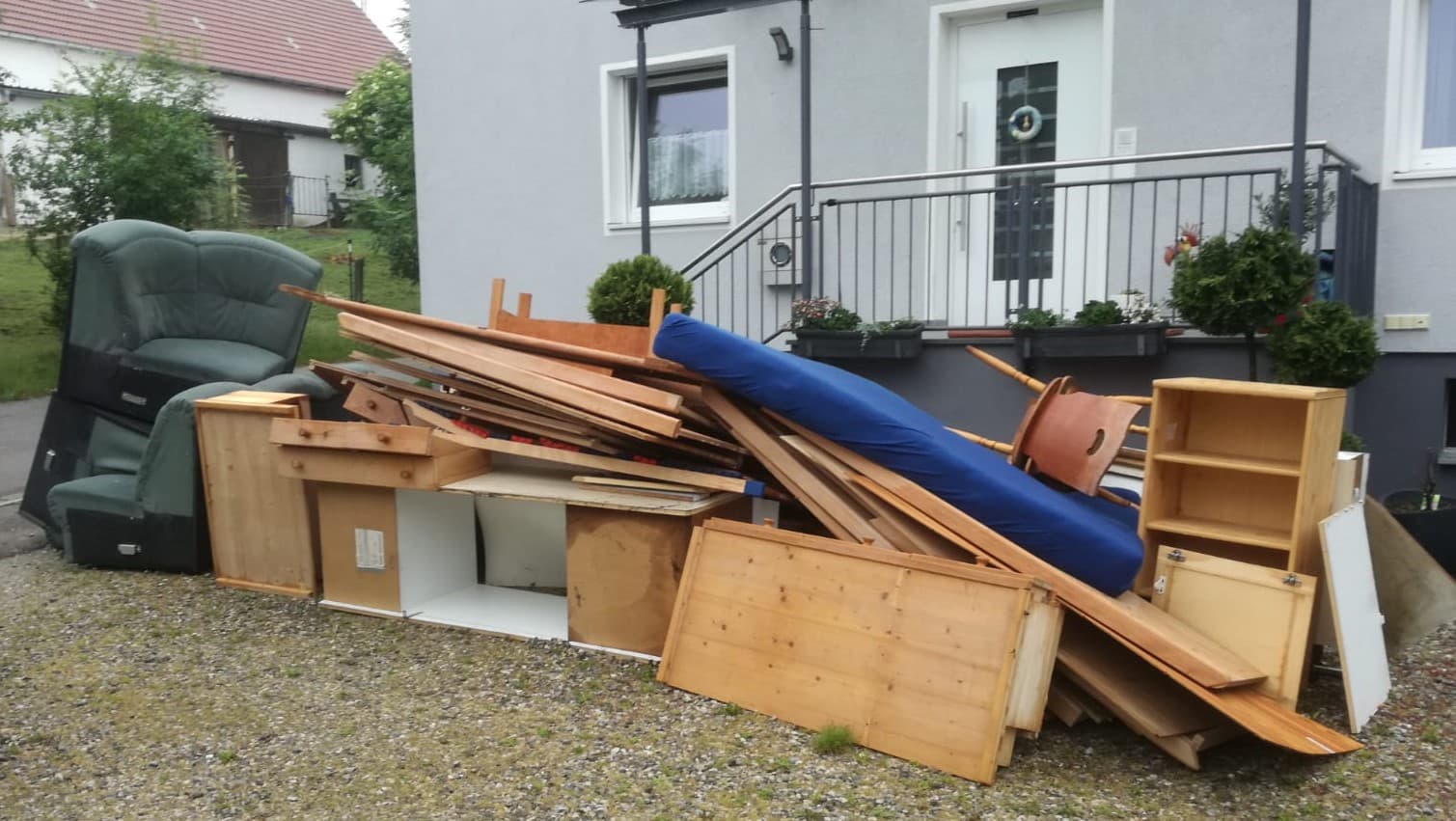 Schrott- und Sperrmüll-Abholung